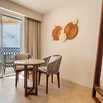 Gr Solaris Cancun