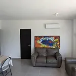 Encantador Departamento En Cancun: Confort Y Seguridad