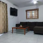 Cozy Apartment Close To The Beach
