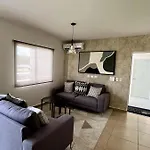 New Apartment With 3 Bedrooms, For 6 Persons & 7 Min From Maya Train