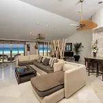 Hilton Cancun Golf & Spa