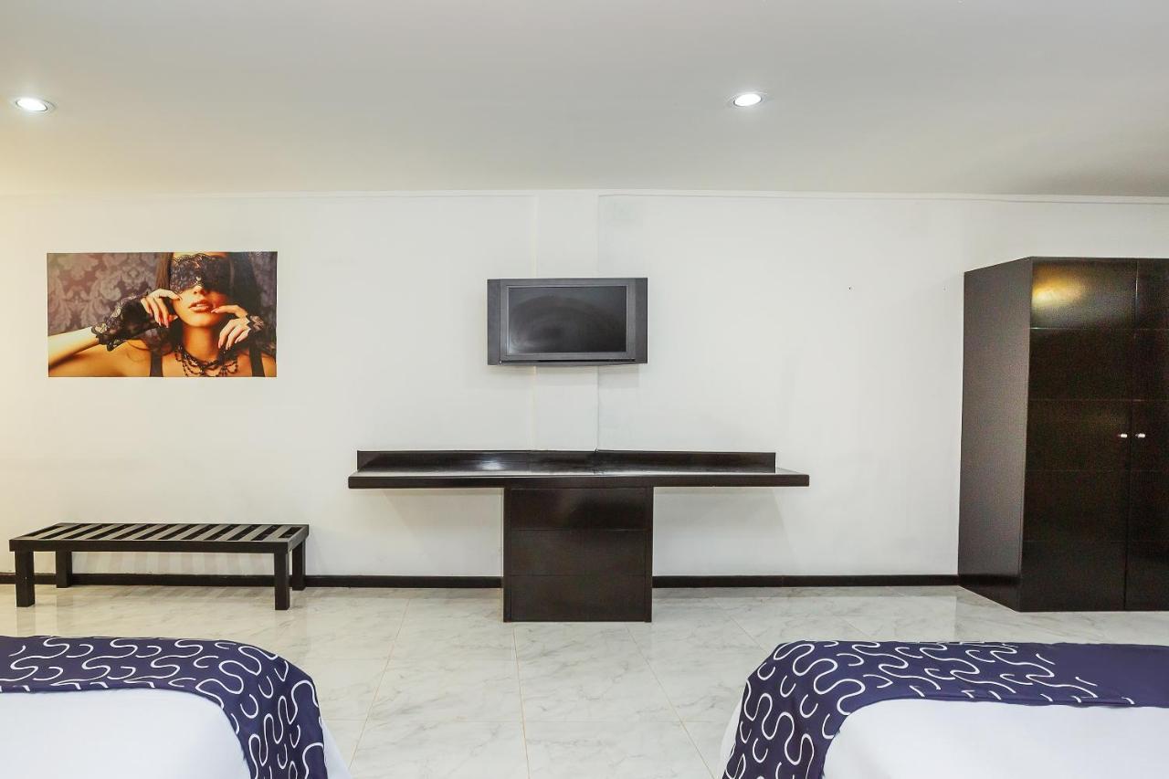 Hacienda Madroño Cancùn 3*
