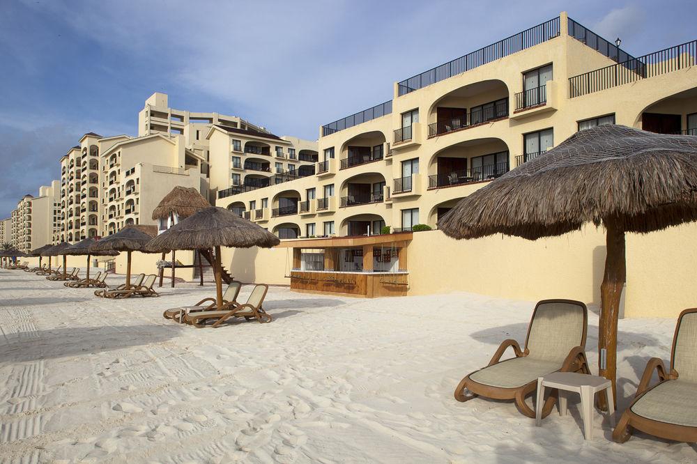 Resort Emporio 4*