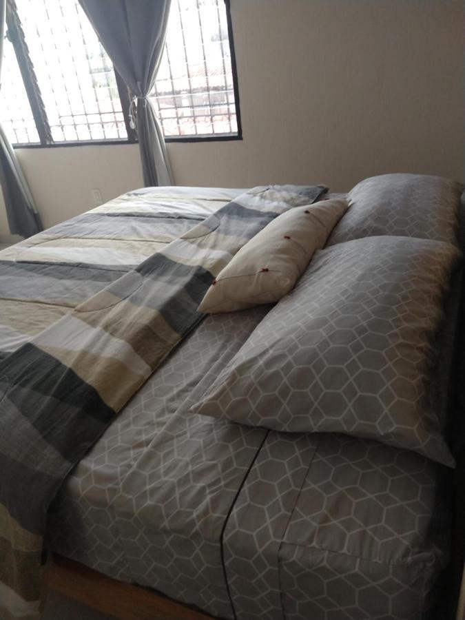 Pensión Casa Bugambilias 2*