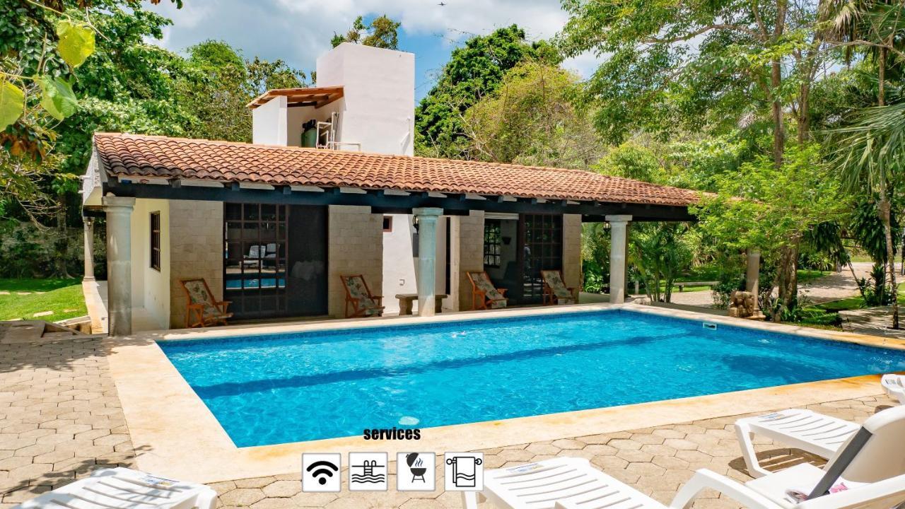 Hacienda Mexicana Villa