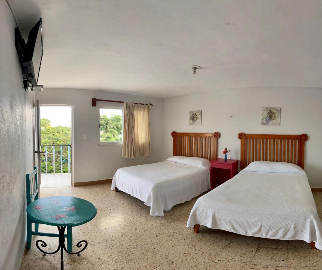 Blue Coconut Hotel 2*