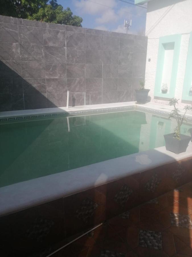 Pensión Hostal La Giraldilla Cancun
