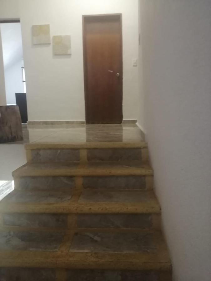 Pensión Hostal La Giraldilla Cancun