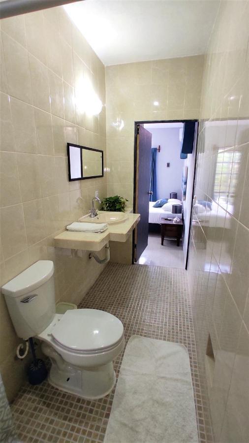 Apartamento Depto En Planta Alta Con Balcón Y árboles Frutales Cancún