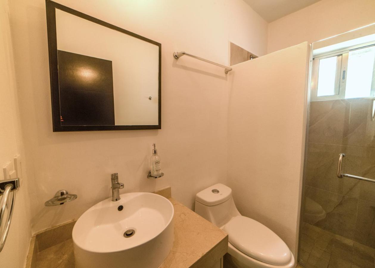 Airport With Pool And Security Apartamento