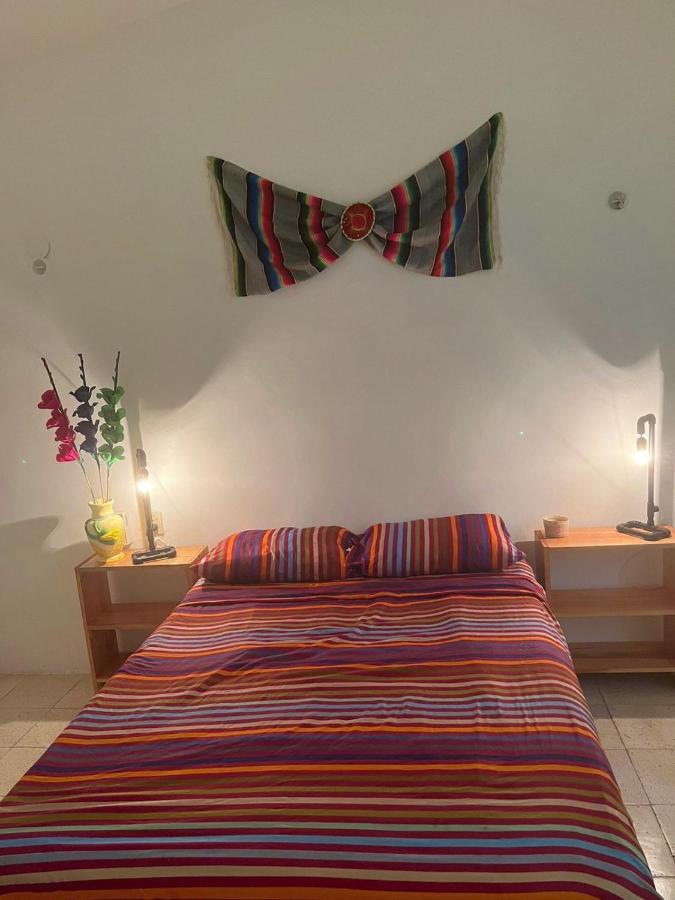 Housing Colors Hostal *