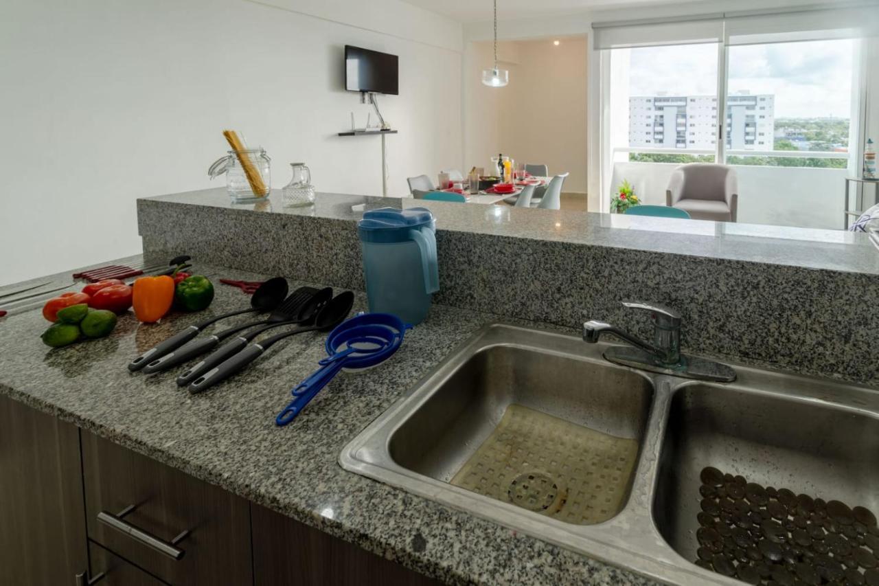 Exclusive Building 6 People 3 Cable Televisions 2 Swimming Pools Balcony,
