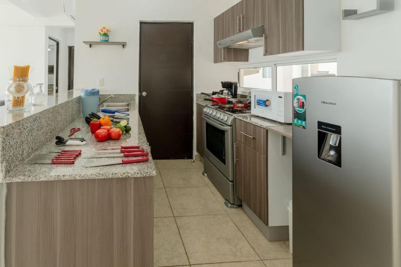 Exclusive Building 6 People 3 Cable Televisions 2 Swimming Pools Balcony, * Cancún