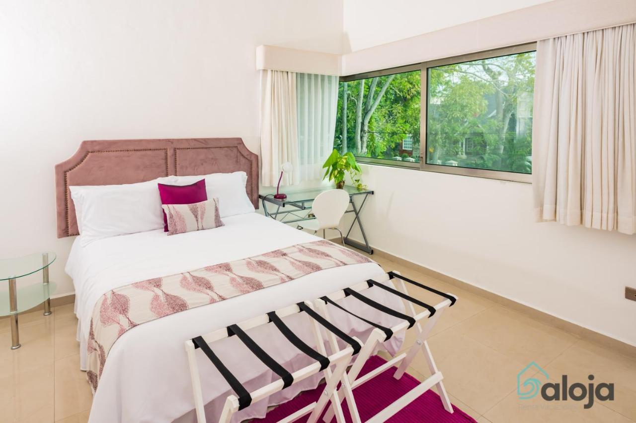 Villa Modern With Private Pool In *