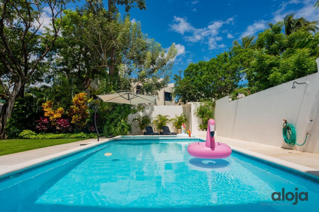 Modern With Private Pool In *