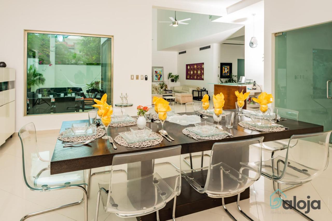 Modern With Private Pool In