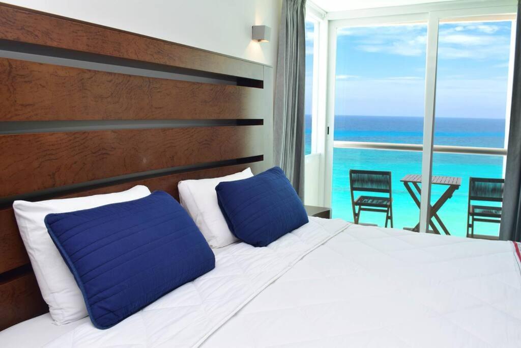 Hermoso Estudio Frente Al Mar, Balcon, Gym 3504 Apartamento Cancún