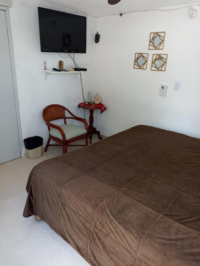 Sandy's Cancun