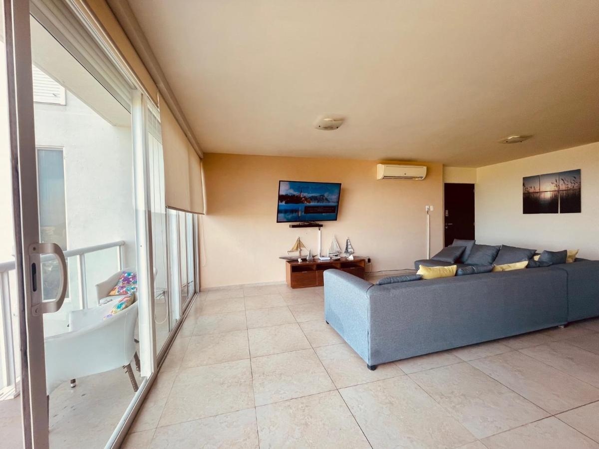 Apartment Punta Me Luxury Ocean View & Front