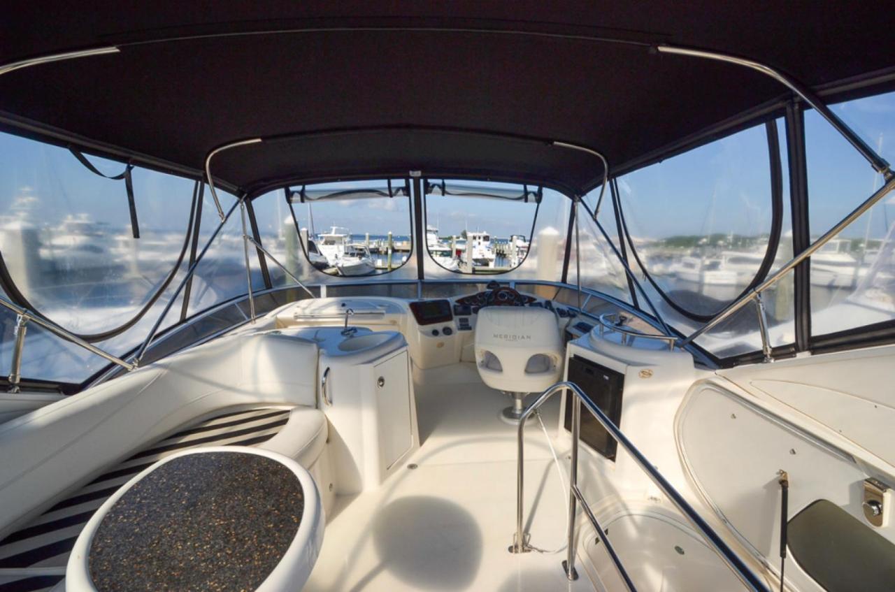 Hotel en barco Desire *