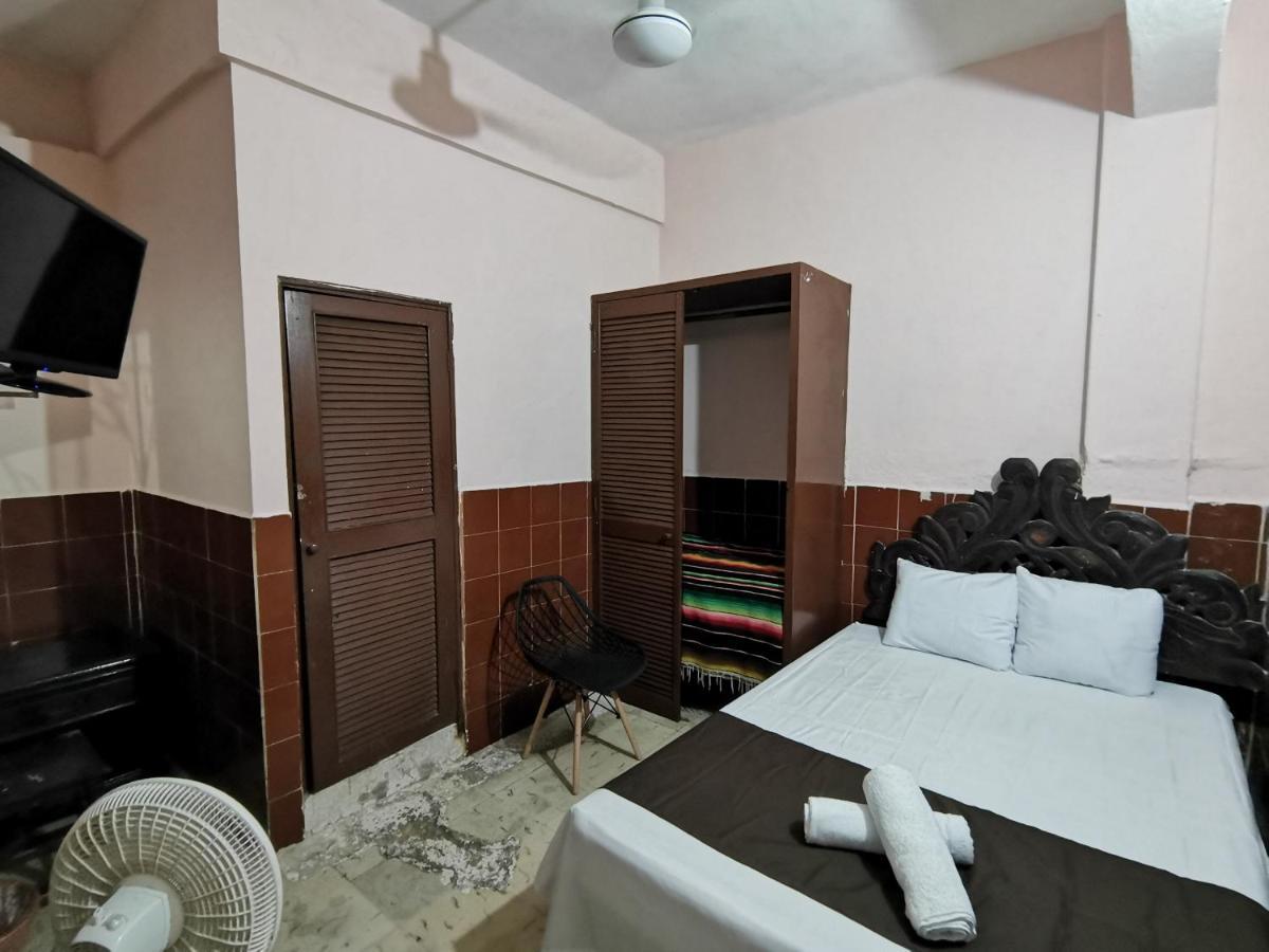 Hotel Colonial San Carlos 3*