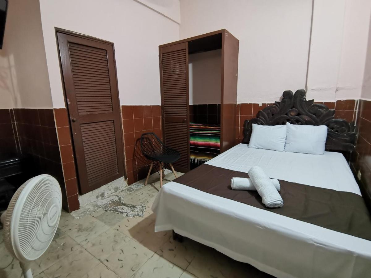 Hotel Colonial San Carlos 3*