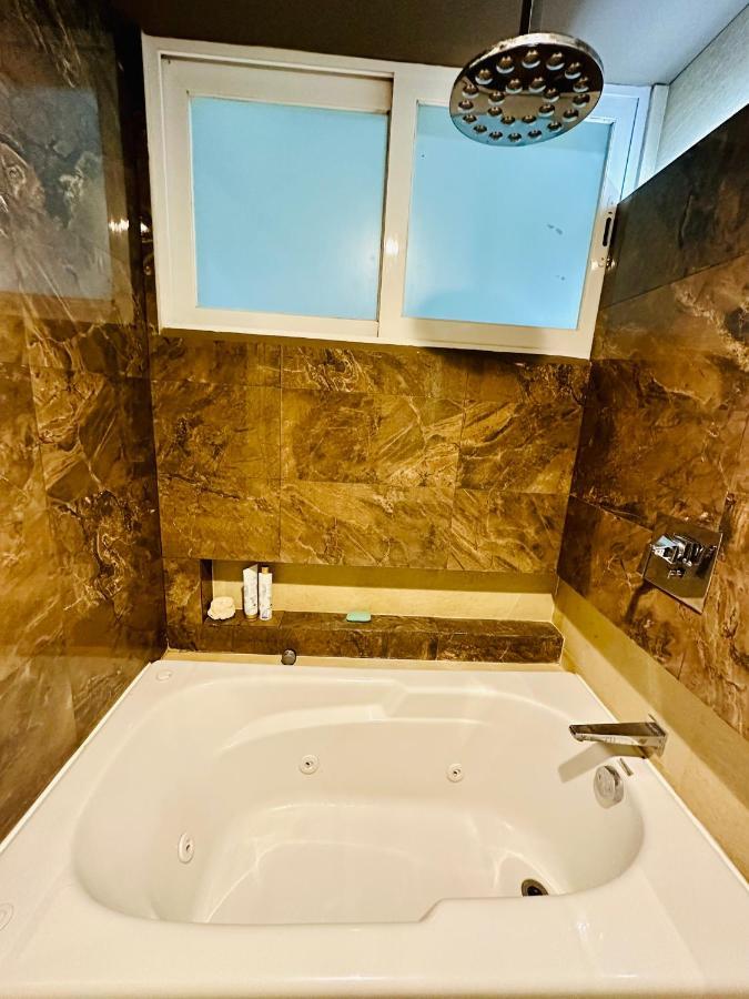 Punta Me Luxury Ocean View & Front Apartment *
