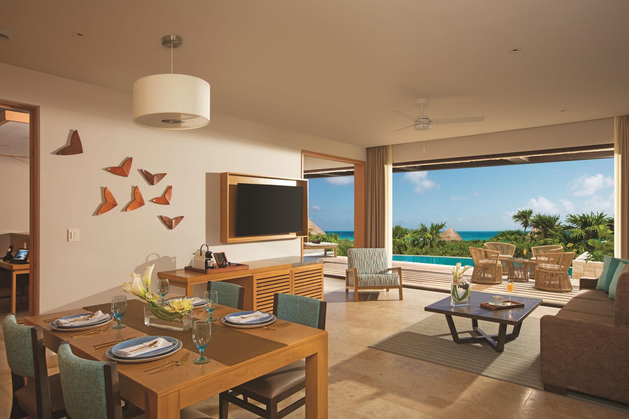 Resort Dreams Playa Mujeres Golf & Cancún