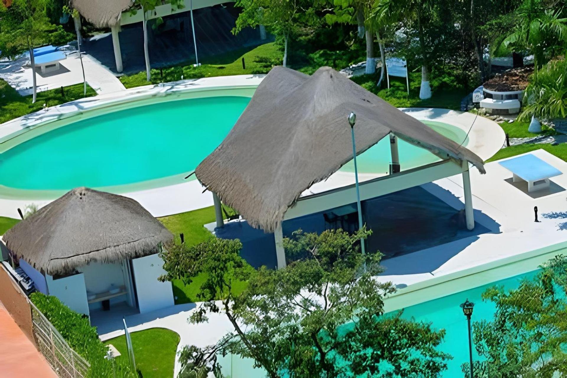 Exclusive Building 6 People 3 Cable Televisions 2 Swimming Pools Balcony, *