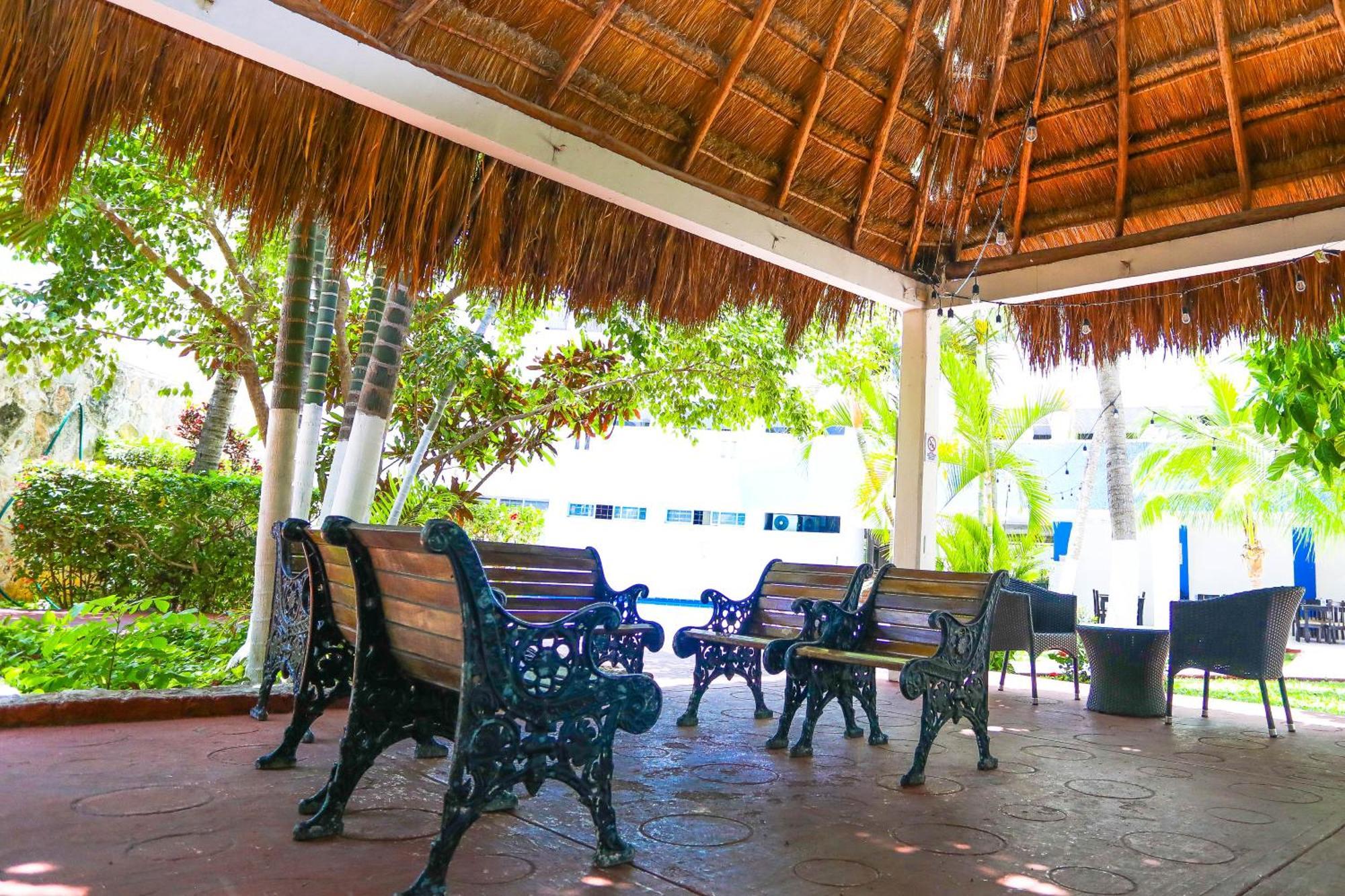 Caribe Internacional 3* Cancún