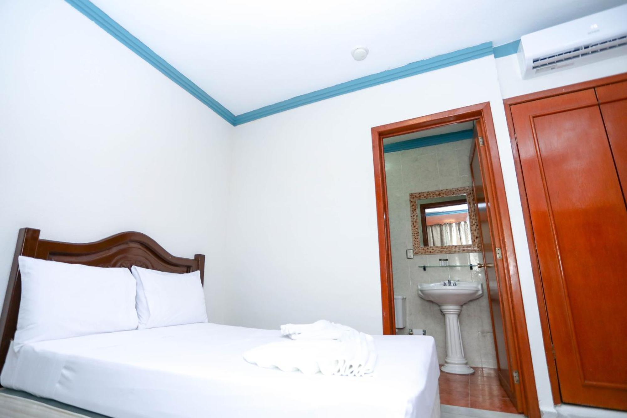 Avenida Hotel