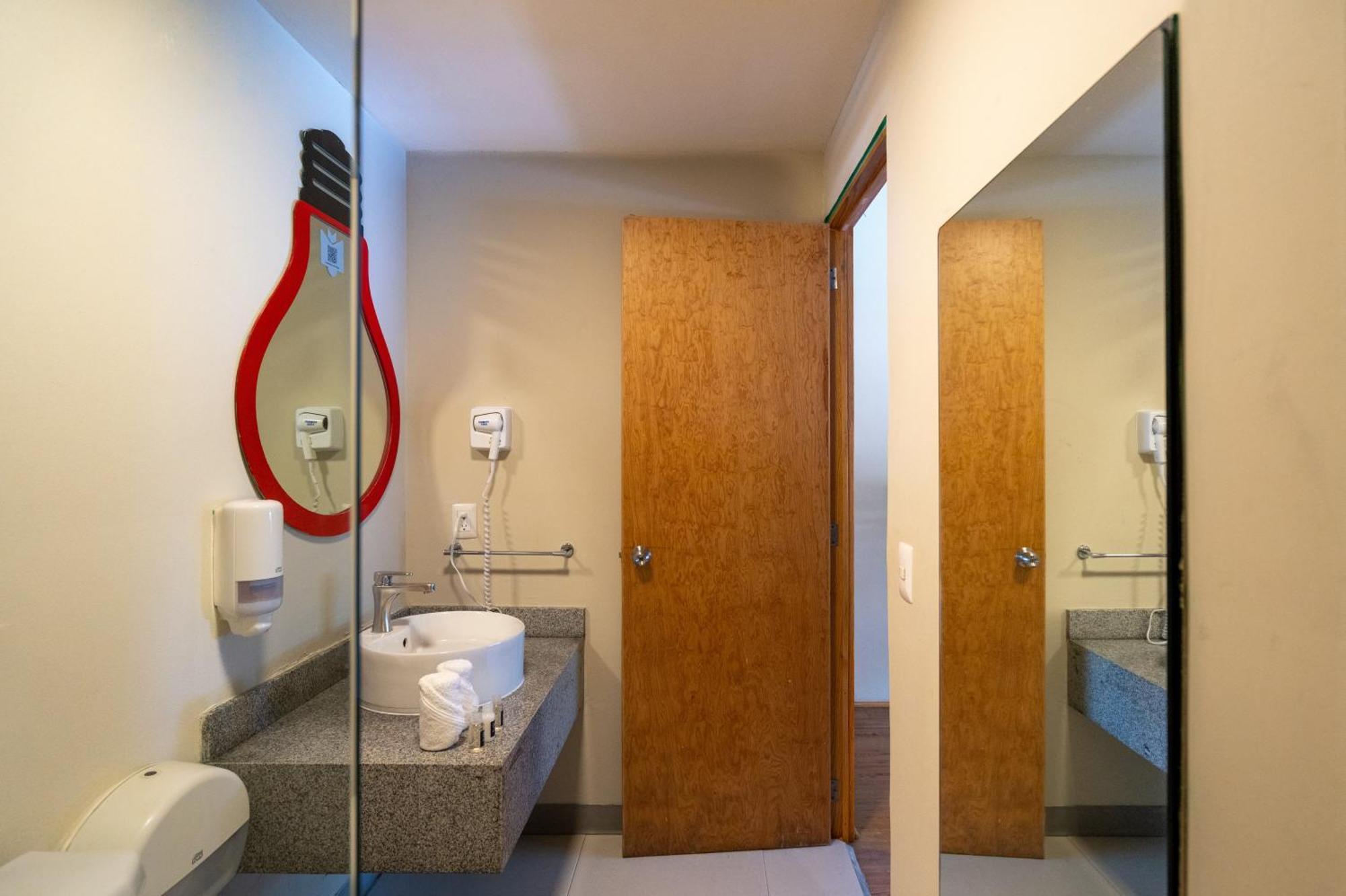 Mayan Monkey - Social (adults Only) Hostel *