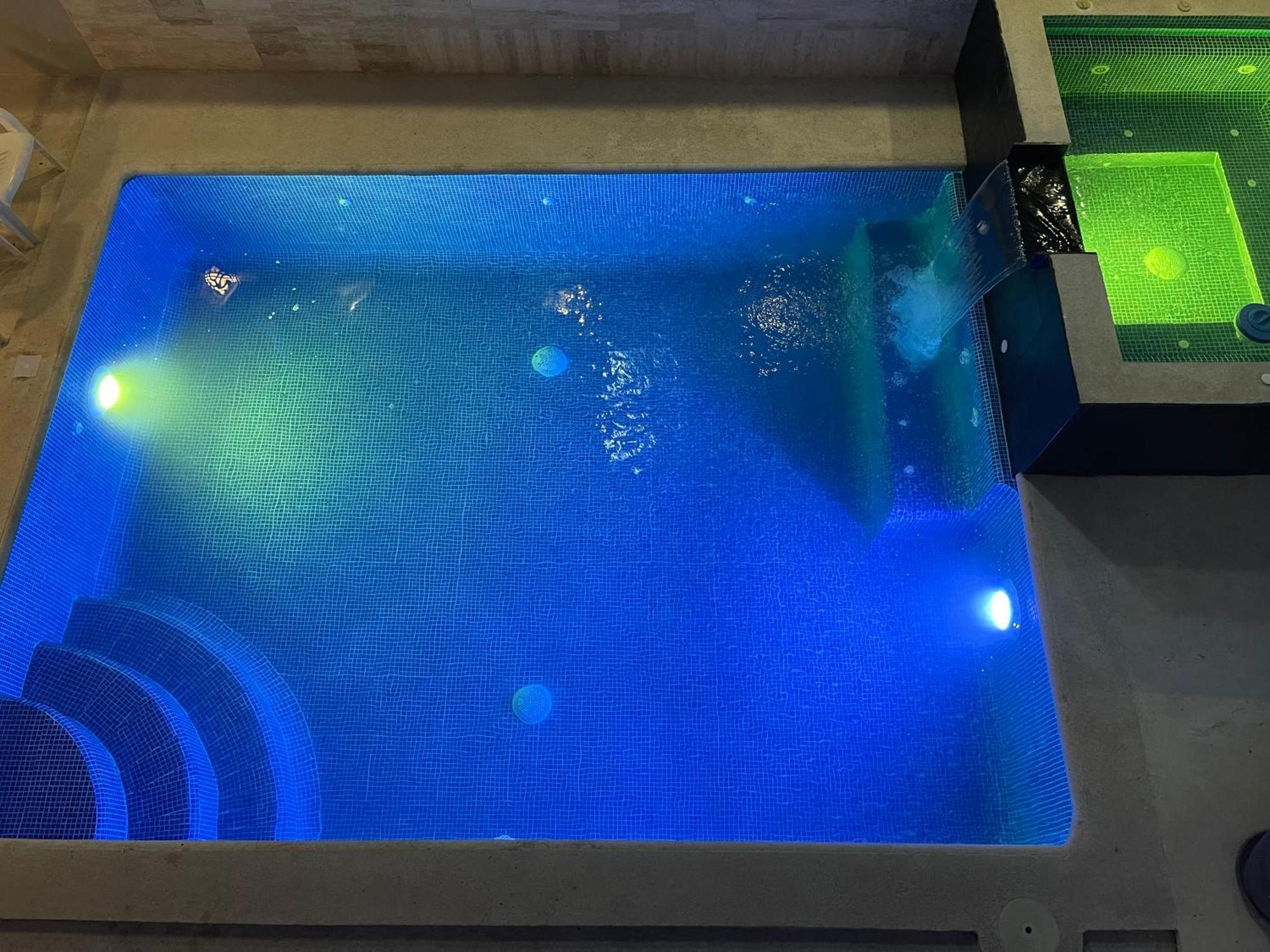 Casa Con Piscina En A Mitad De Precio! Cancún