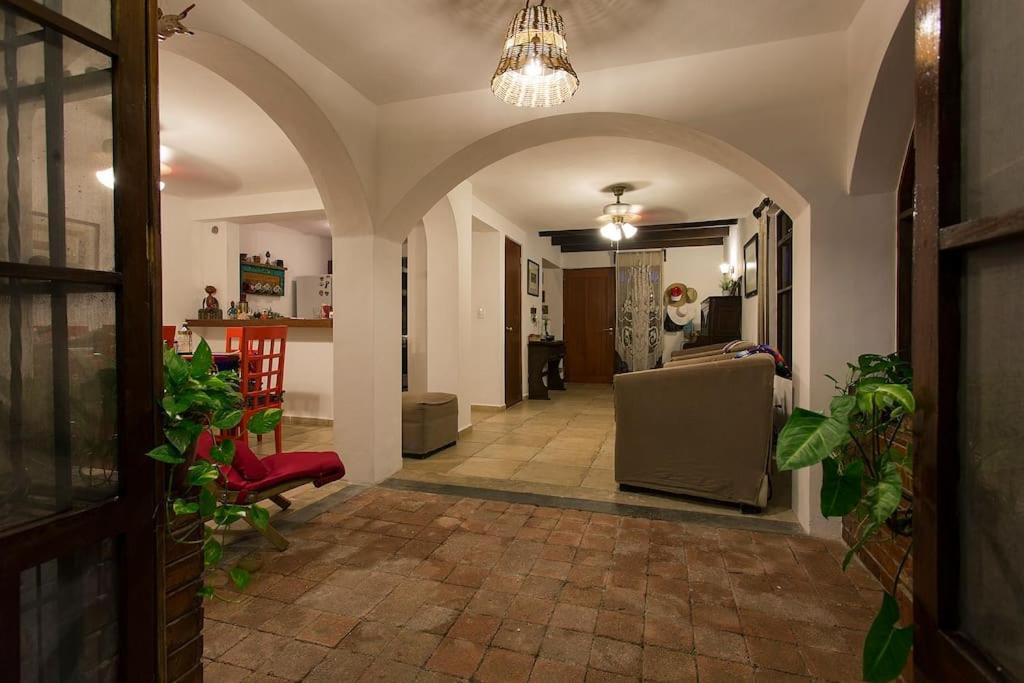 Holiday home Tropical House In Downtown *