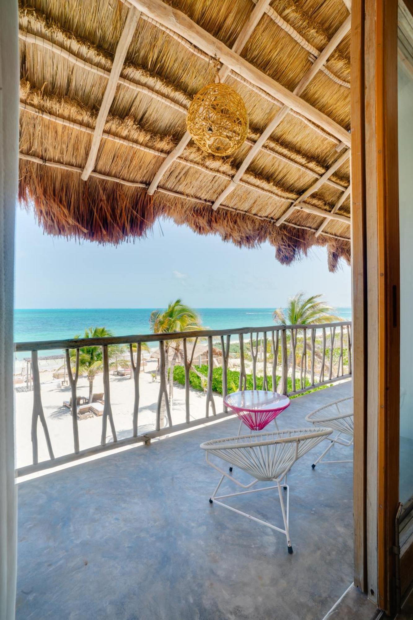 Hotel Punta Blanca House *