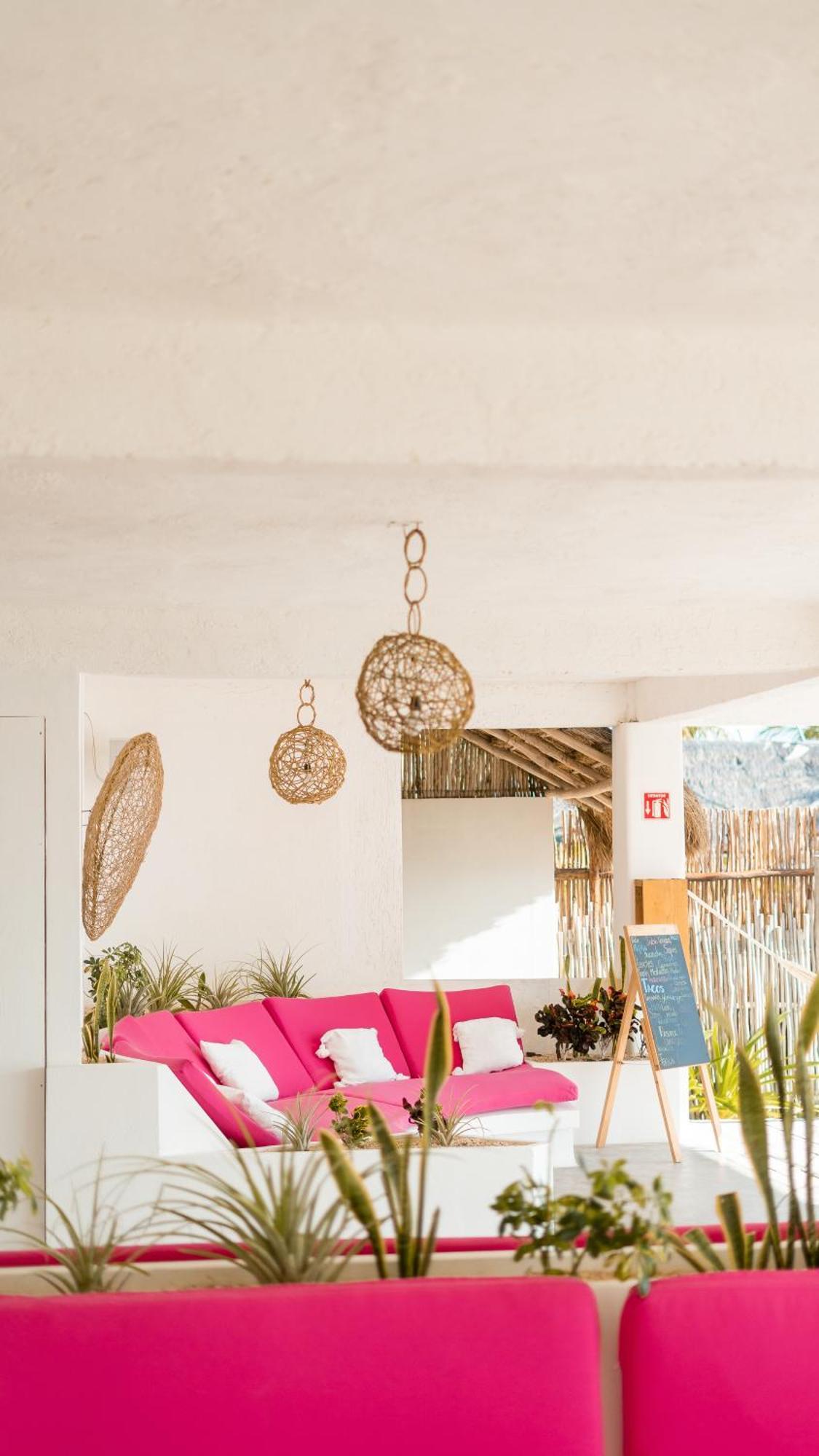 Hotel Punta Blanca House