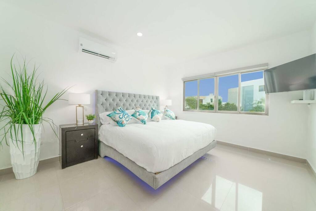 Guacamaya Private Pool - 4 Bedroom - 24h 7 Security Prime Cancún