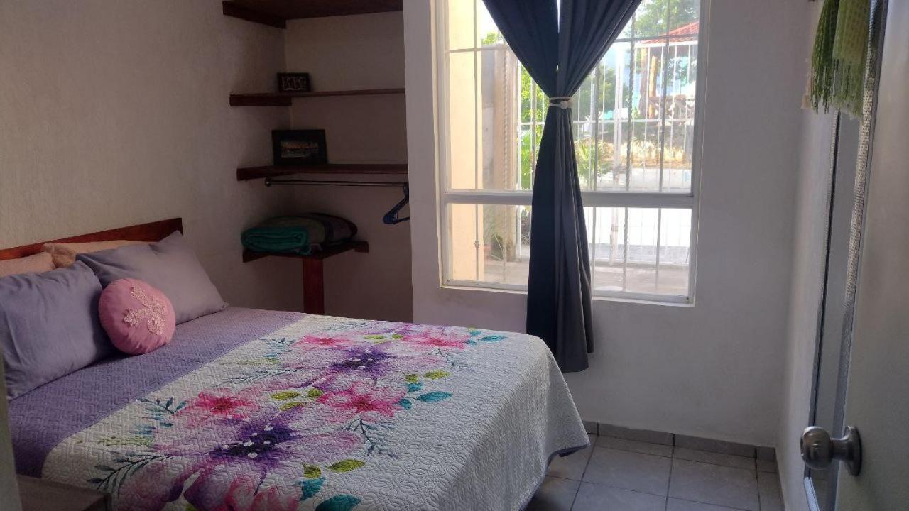 Turquoise Comfort Haven Apartment *