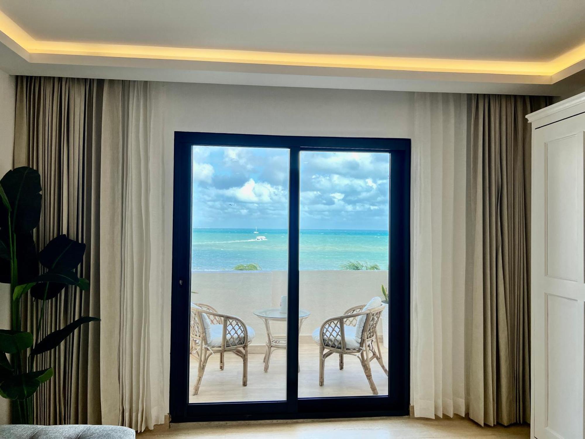 Oceanfront Paradise In Zone * Cancún
