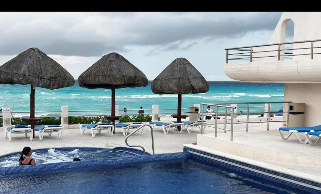 Apartment Ocean Front Beautiful Cancun