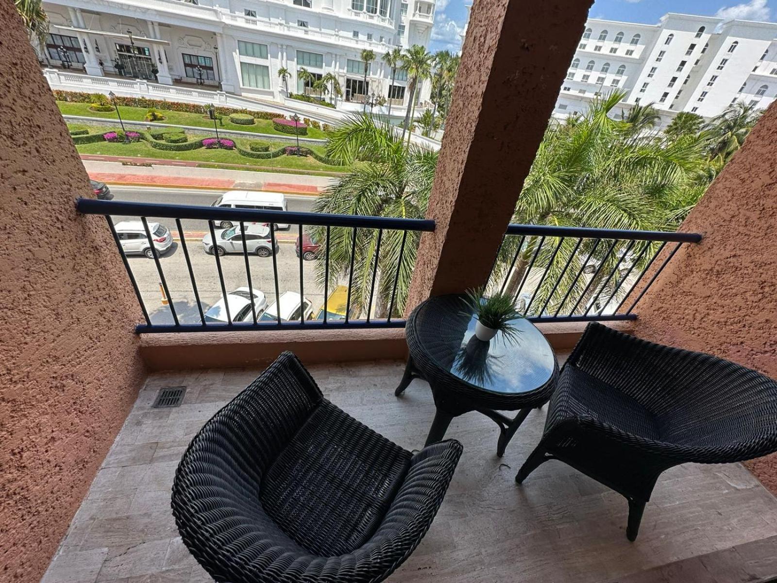 Caribbean Boutique * Cancún