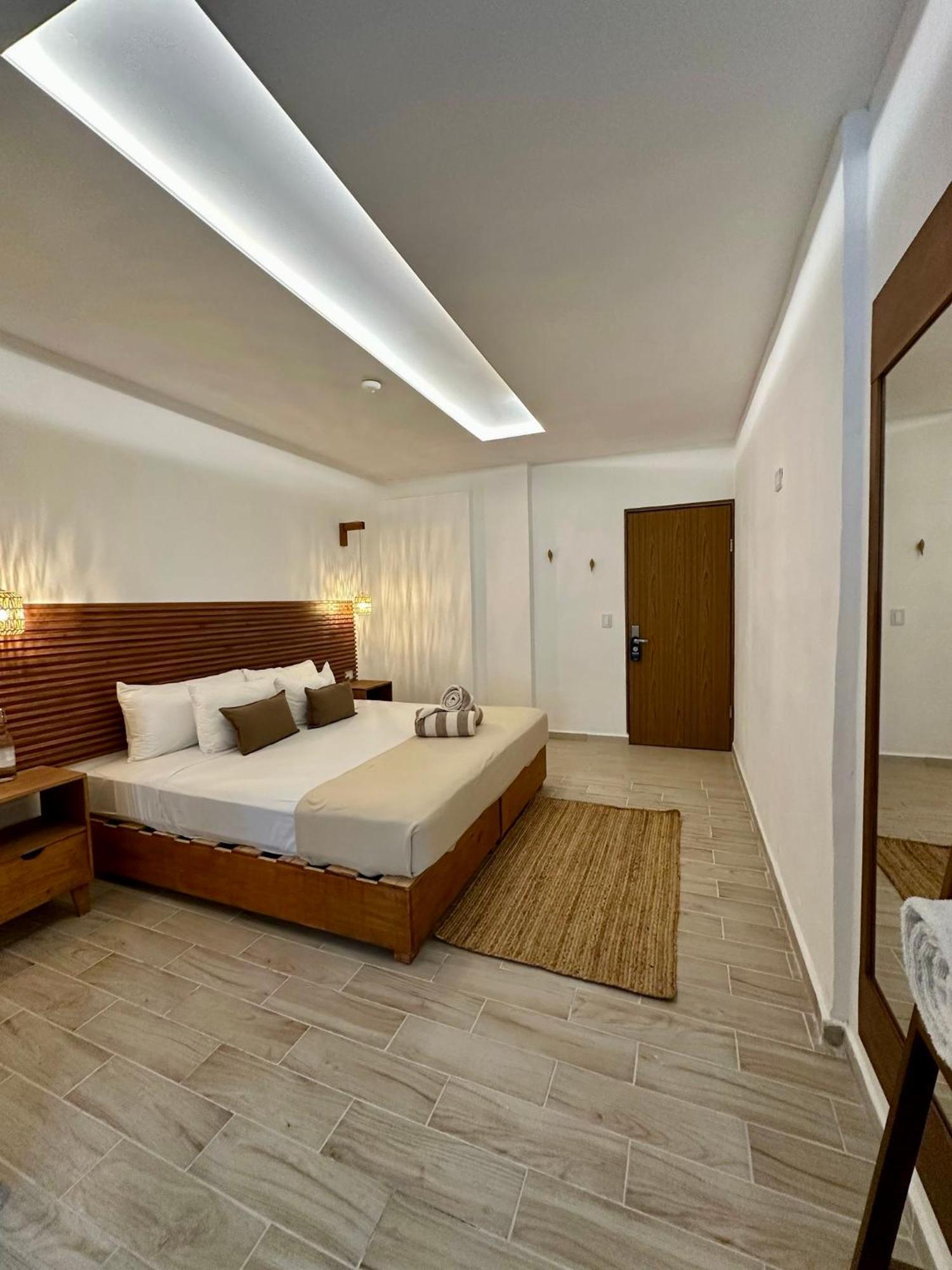 Digital Nomads & Coliving Hostal