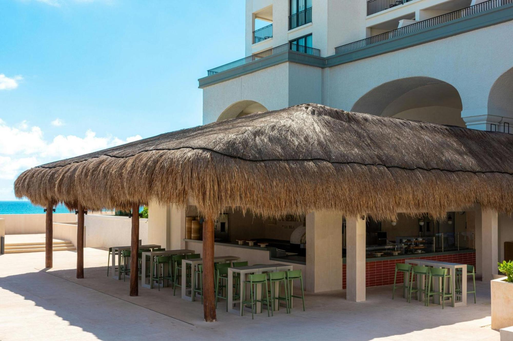 Marriott Cancun, An Resort 5*