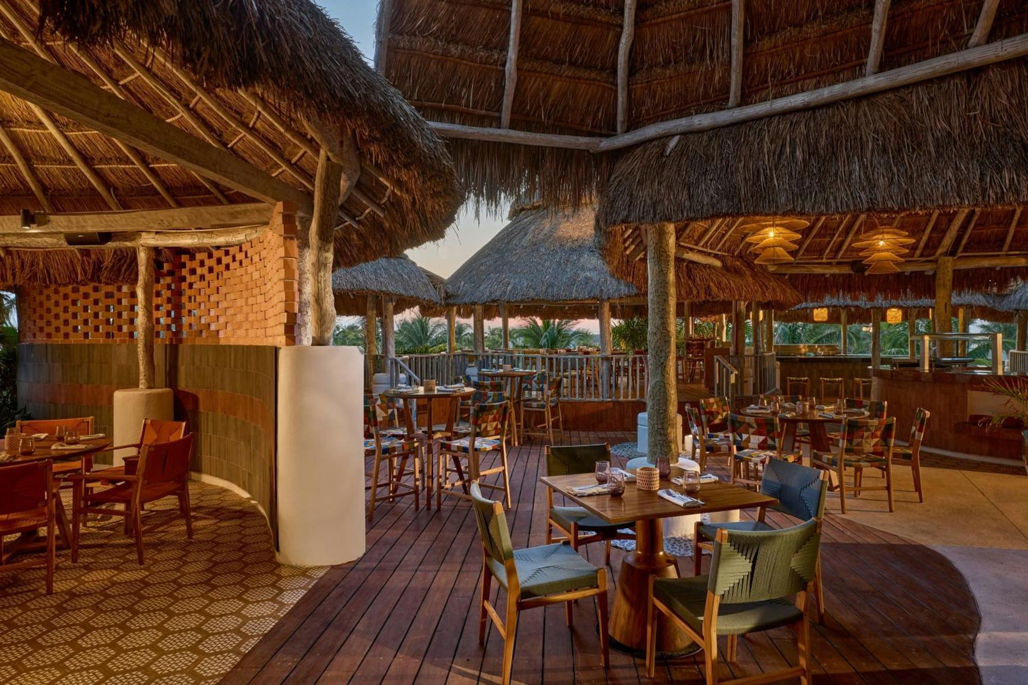 Marriott Cancun, An Resort 5*