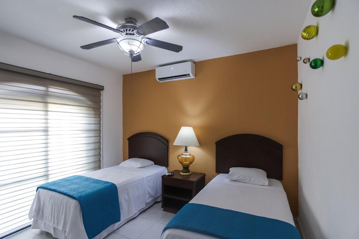Сasa de vacaciones Downtown For 7 Guests, Access To Pool! *