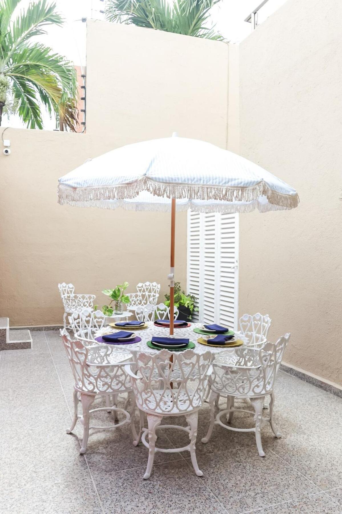 Downtown For 7 Guests, Access To Pool! Cancún
