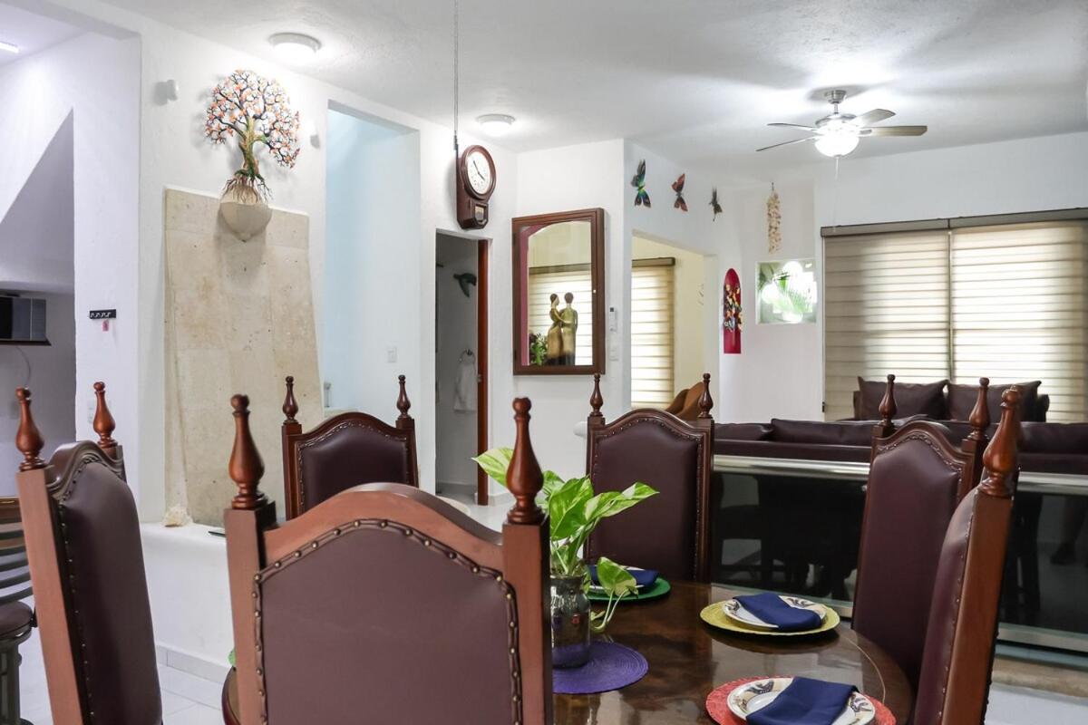Downtown For 7 Guests, Access To Pool! Сasa de vacaciones *