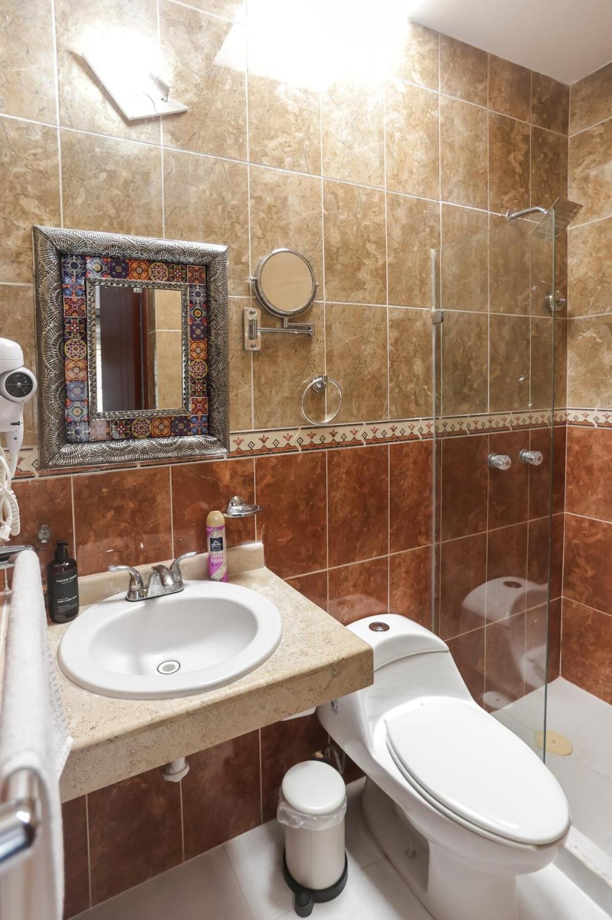 Сasa de vacaciones Downtown For 7 Guests, Access To Pool! *