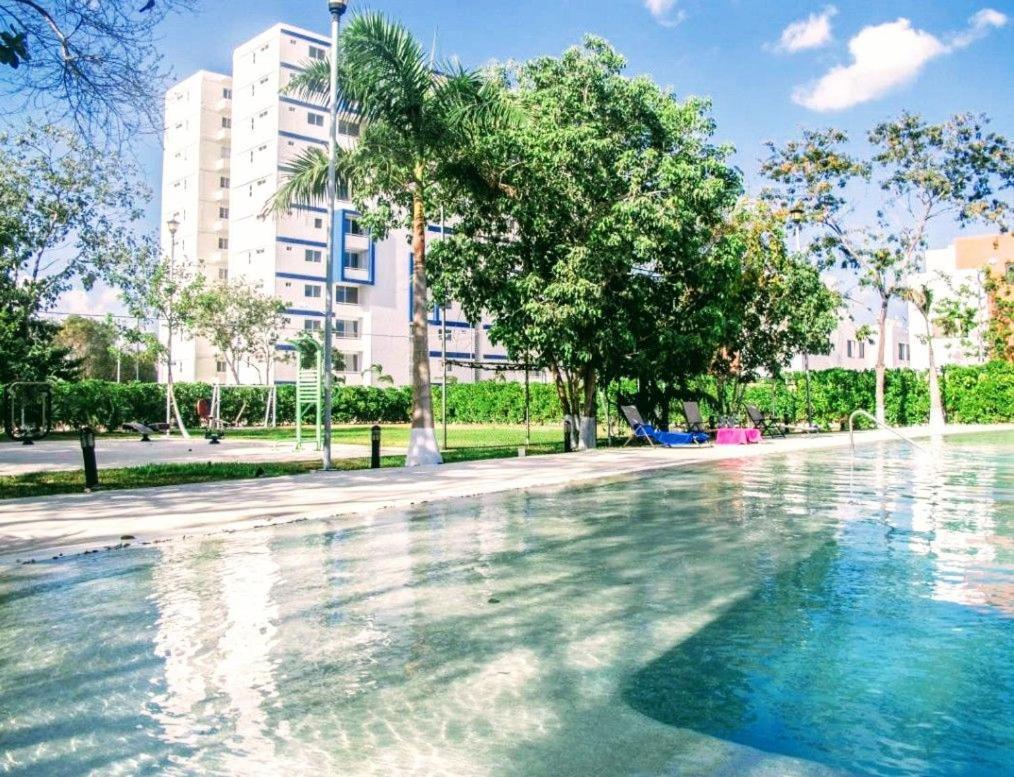 Modern, Downtown Apartment, 2br, 2bth, With Pool