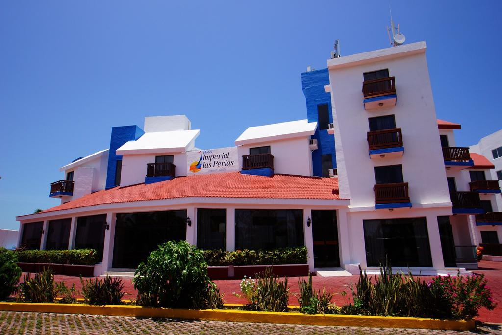 Imperial Perlas Hotel